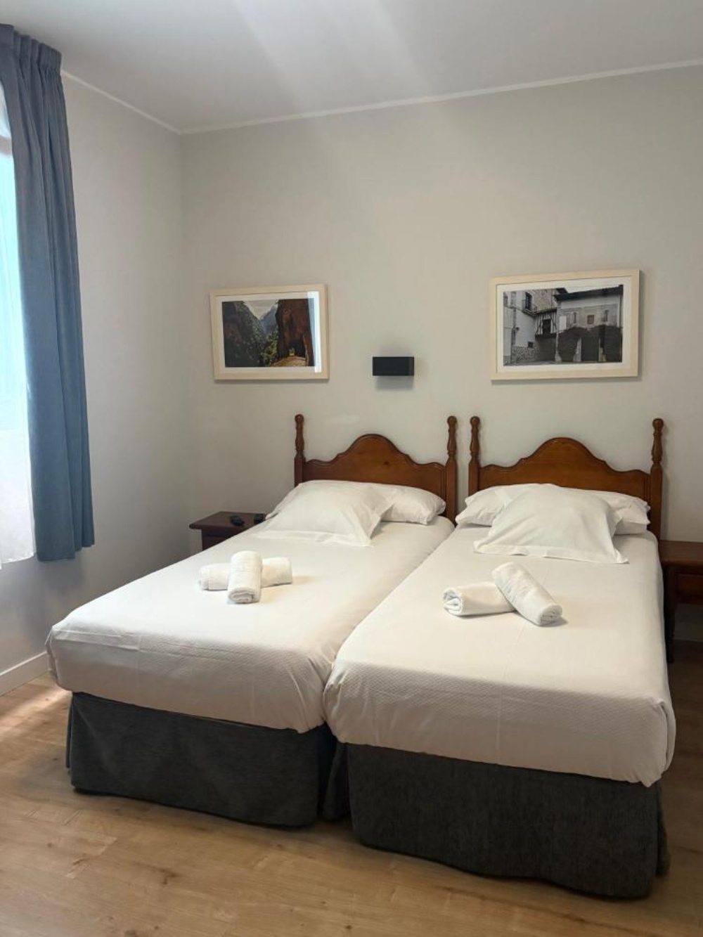 Room image 2